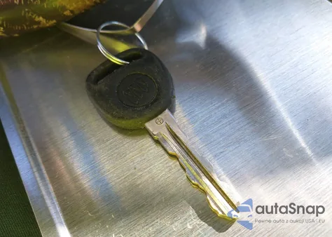 2016 Buick Enclave Premium z USA, uszkodzony, nr VIN 5GAKRCKD2GJ241760